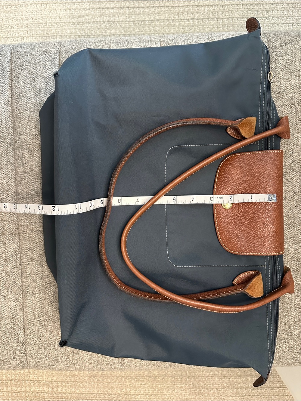 Longchamp Le Pliage Original Tote Bag in Dark Gray Grey. Brown leather handles. - Picture 3 of 10